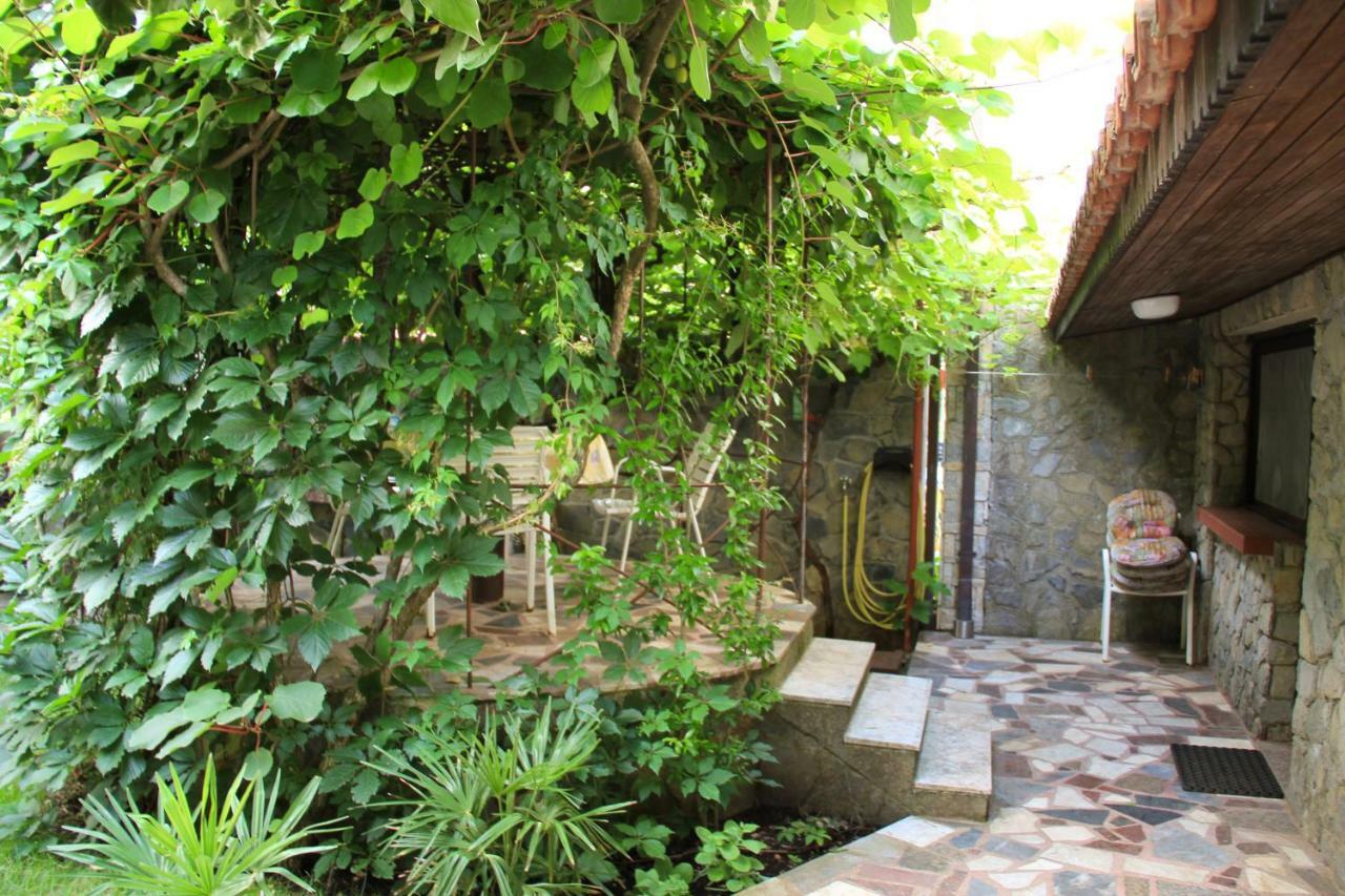 Apartmani Rasan Malinska Exterior foto